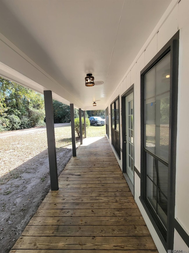 201 Patterson Dr, Bogalusa, LA 70427 - photo 3