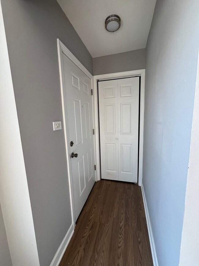 4310 183rd St, Country Club Hills, IL 60478 - photo 7