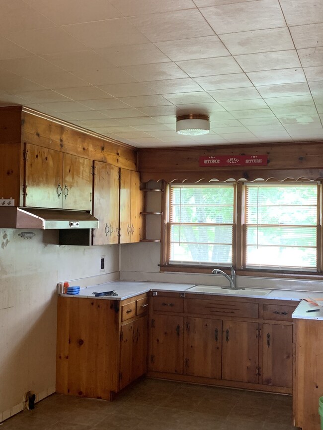 331 Chestnut Dr, Shelbyville, TN 37160 - photo 6