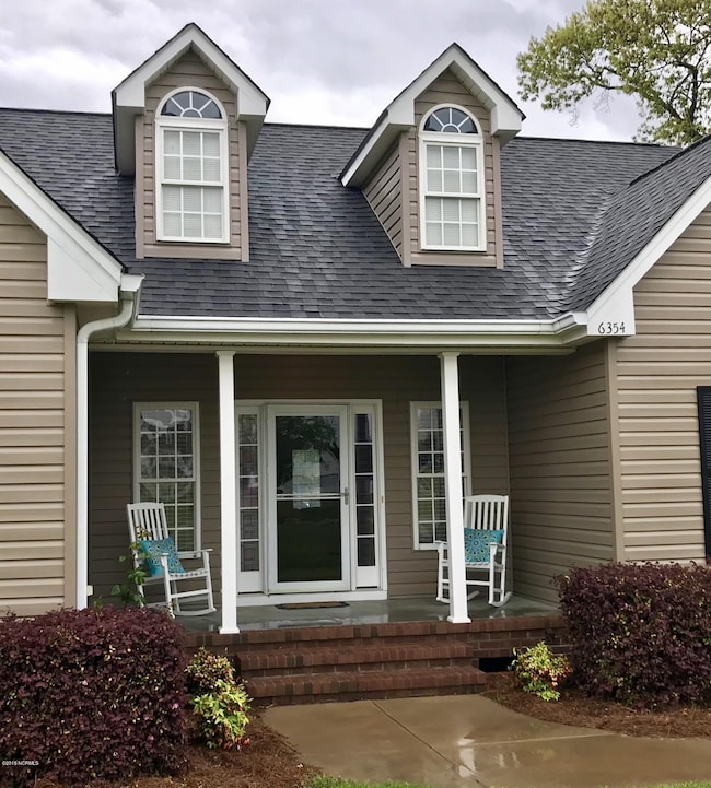 7911B289-2E20-4A29-9D9F-4B5423F9DA26