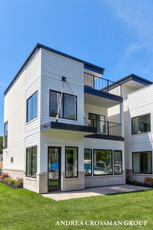 74-web-or-mls-1-bailey-ave-unit-2