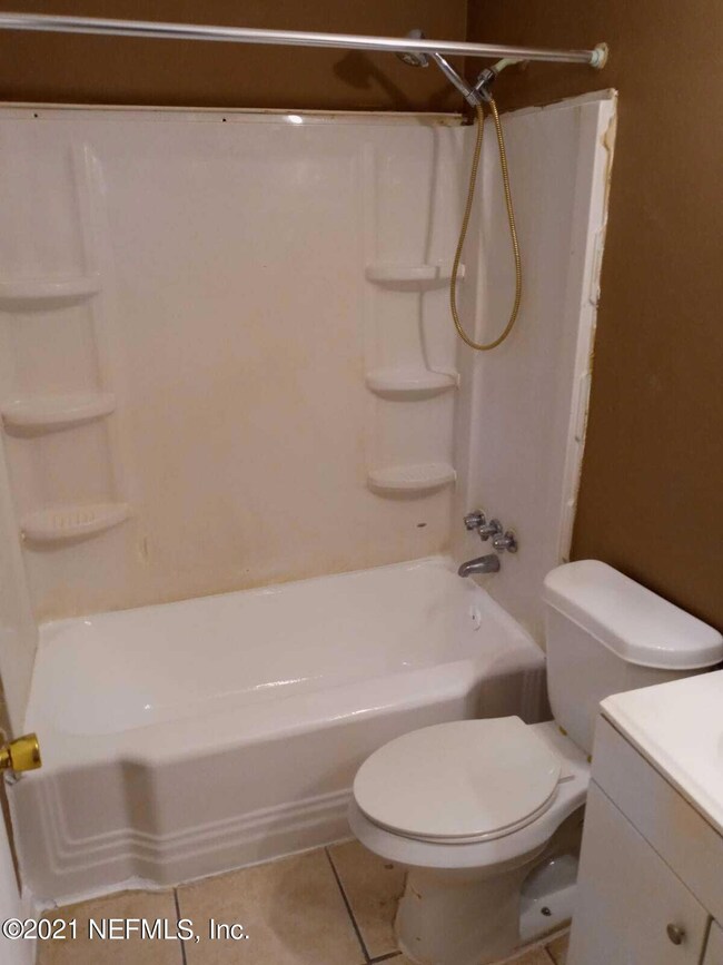 5222 Lexington Ave, Jacksonville, FL 32210 - photo 4