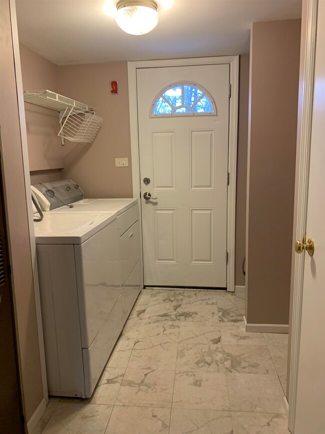 99 Redwood Rd, Loudon, NH 03307 - photo 5