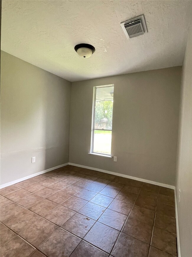 16926 David Glen Dr, Friendswood, TX 77546 - photo 6