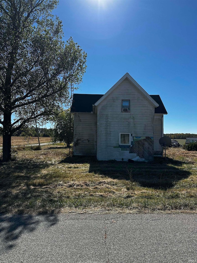 9964 E 400 N, van Buren, IN 46991 - photo 2