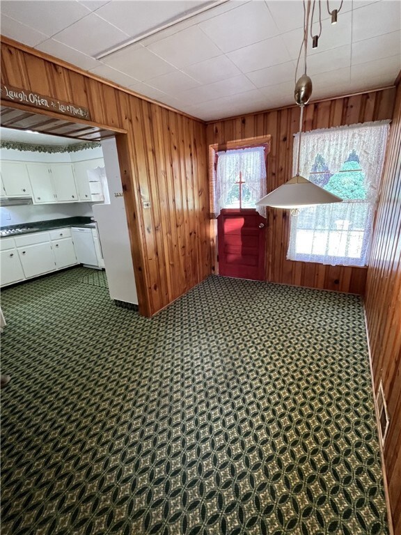 12509 Herold Dr, Irwin, PA 15642 - photo 5