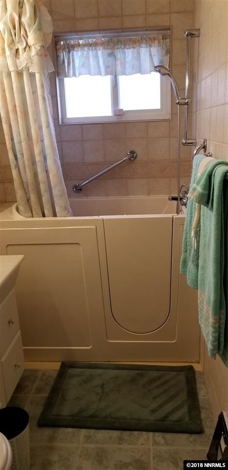 1940 4th St unit 25, Sparks, NV 89431 - photo 6