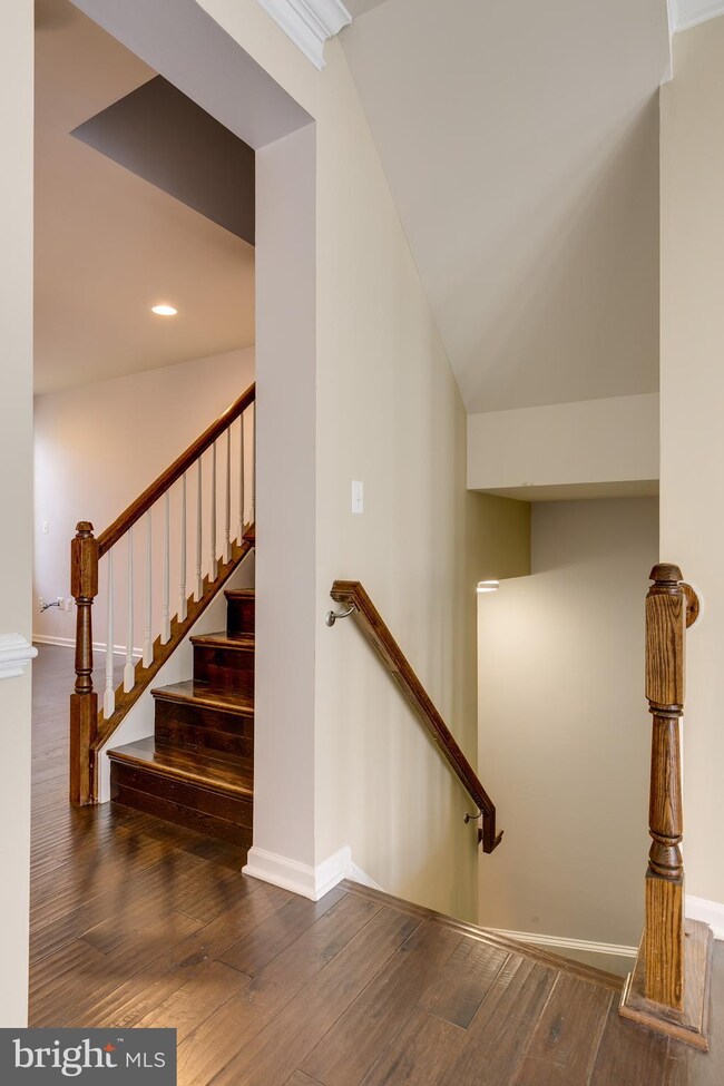 43239 Mitcham Square, Ashburn, VA 20148 - photo 7