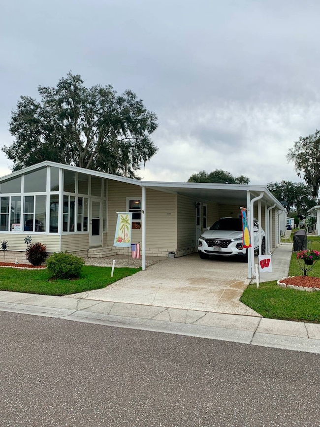 6008 Spring Lake Cir, Zephyrhills, FL 33540 - photo 2