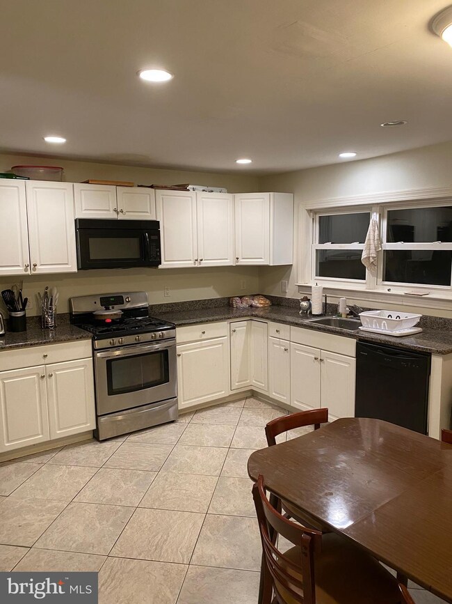 14 Normal Blvd, Glassboro, NJ 08028 - photo 4