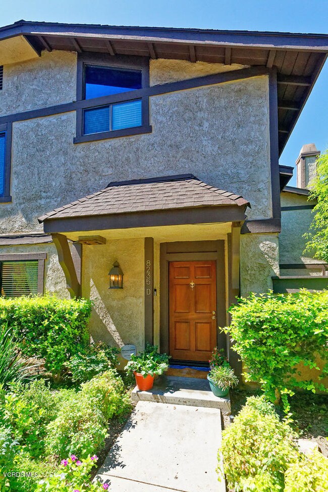8225 Mason Ave D Winnetka CA-large-005-0
