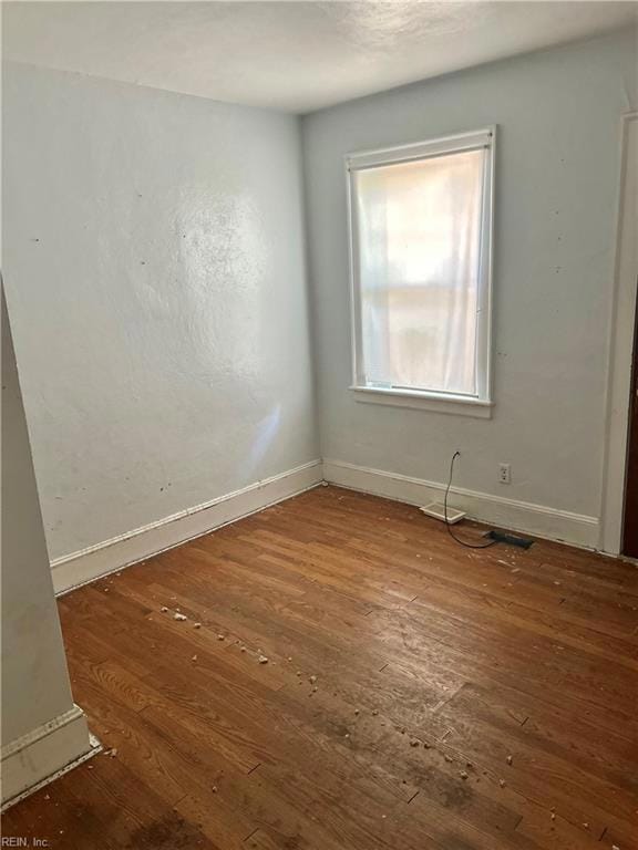 1151 Virginia Ave, Chesapeake, VA 23324 - photo 5