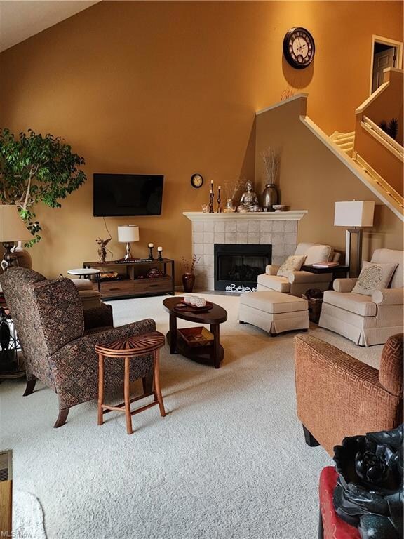 Great Rm Fireplace