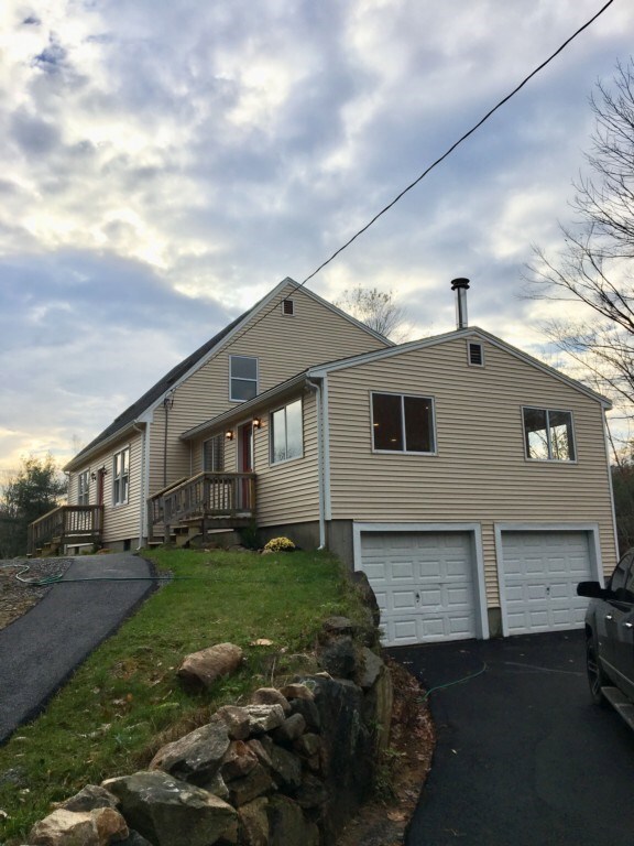 1271 Montalona Rd, Dunbarton, NH 03046 - photo 2