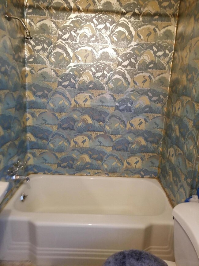 1323 6th Ave, Berwick, PA 18603 - photo 7