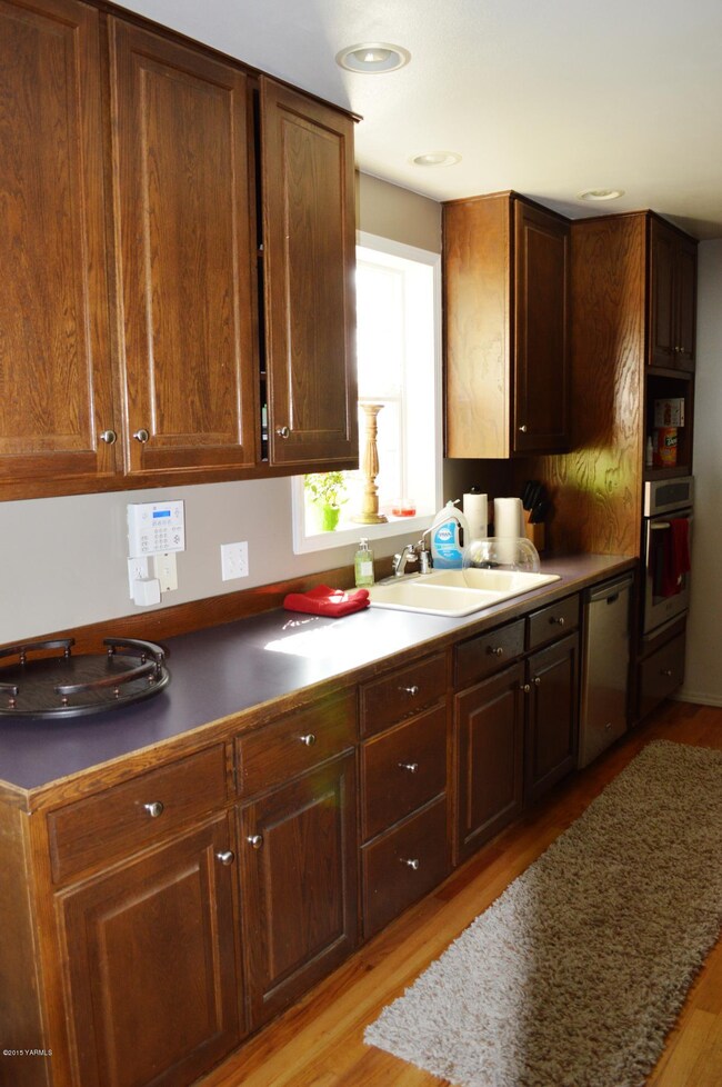 Kitchen 2