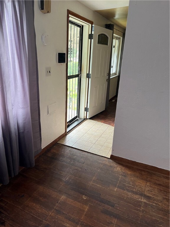 As you enter, turn left into the livingroom.