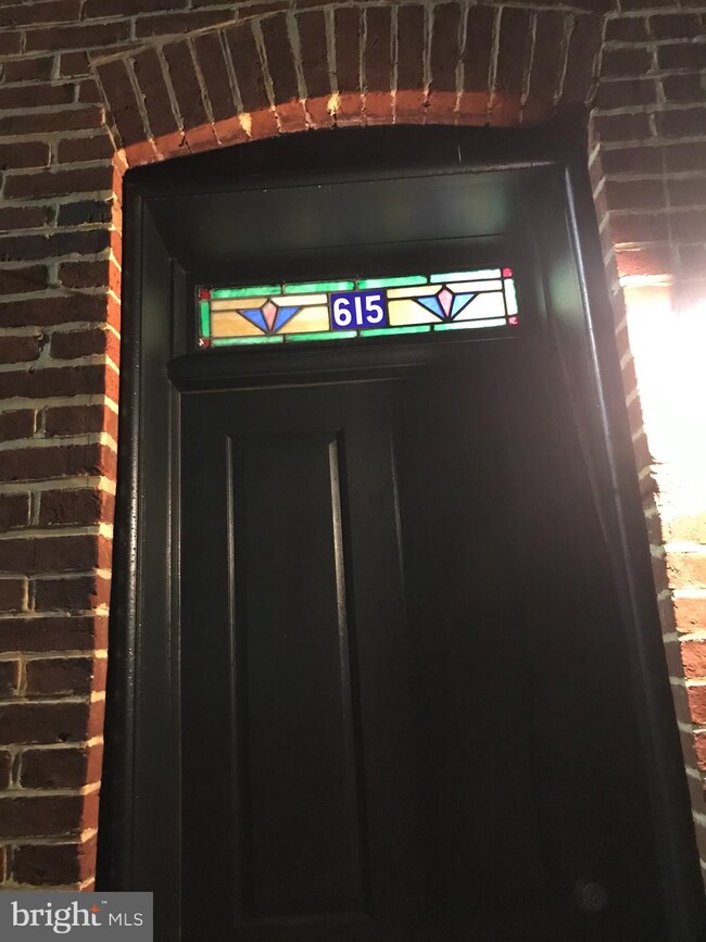 615 S Chapel St, Baltimore, MD 21231 - photo 3