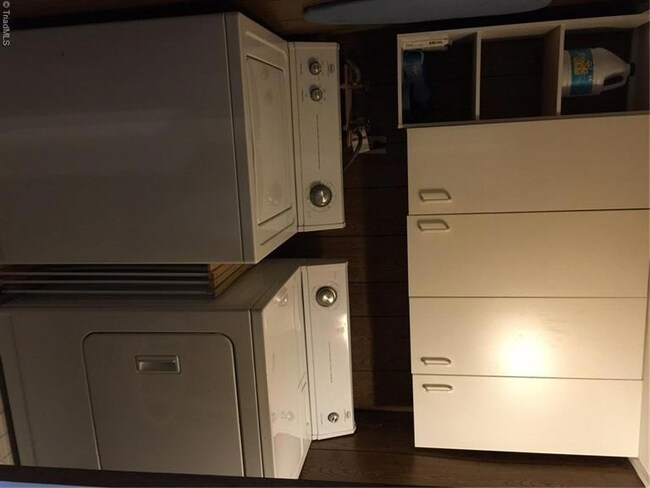 844 Ridgeway Dr, Asheboro, NC 27205 - photo 4