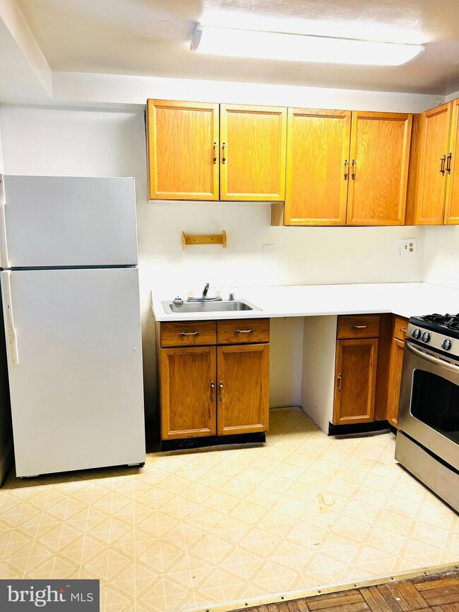 1577 N Colonial Terrace unit 105Y, Arlington, VA 22209 - photo 3