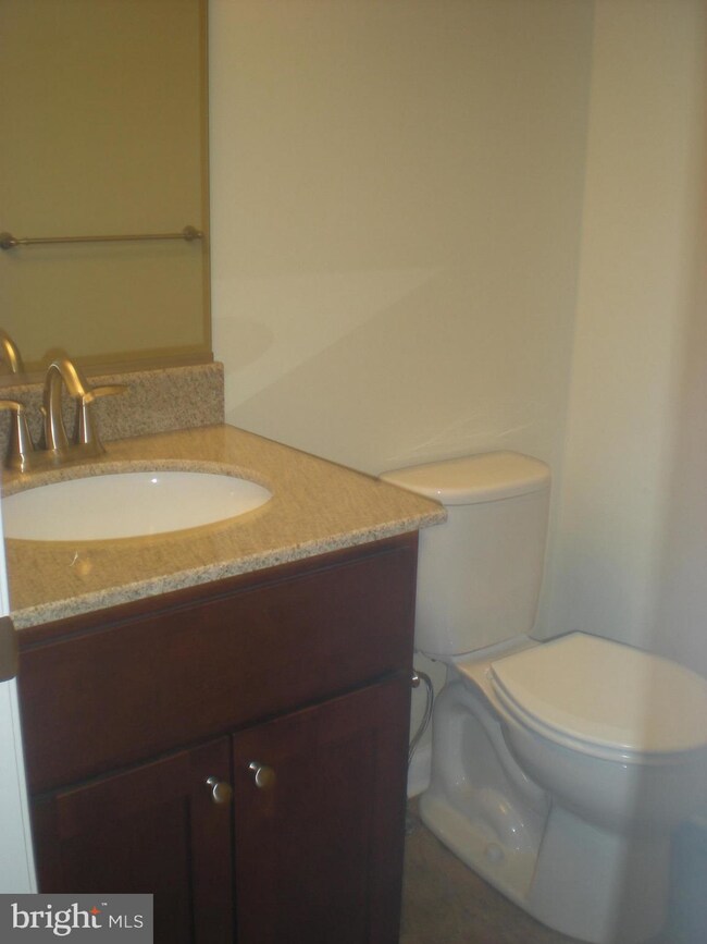 6301 Barnett Ave unit D, Eldersburg, MD 21784 - photo 7
