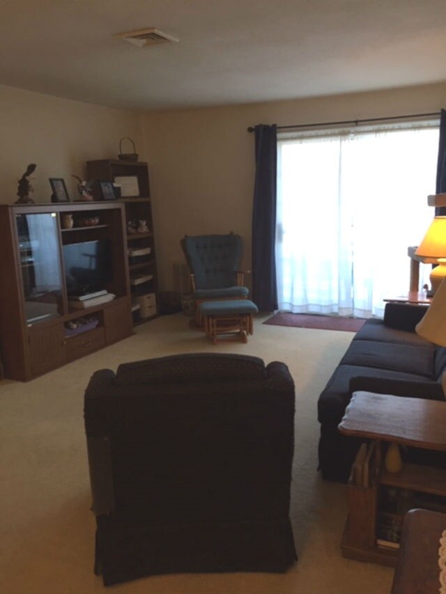 Stoney Creek Condominiums unit 49, Milford, NH 03055 - photo 2