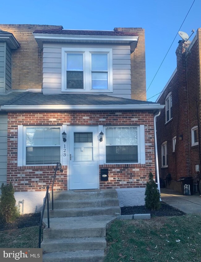 123 Juliana Terrace, Darby, PA 19023 - photo 2