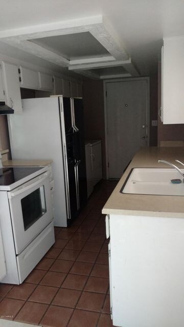 Kitchen 3