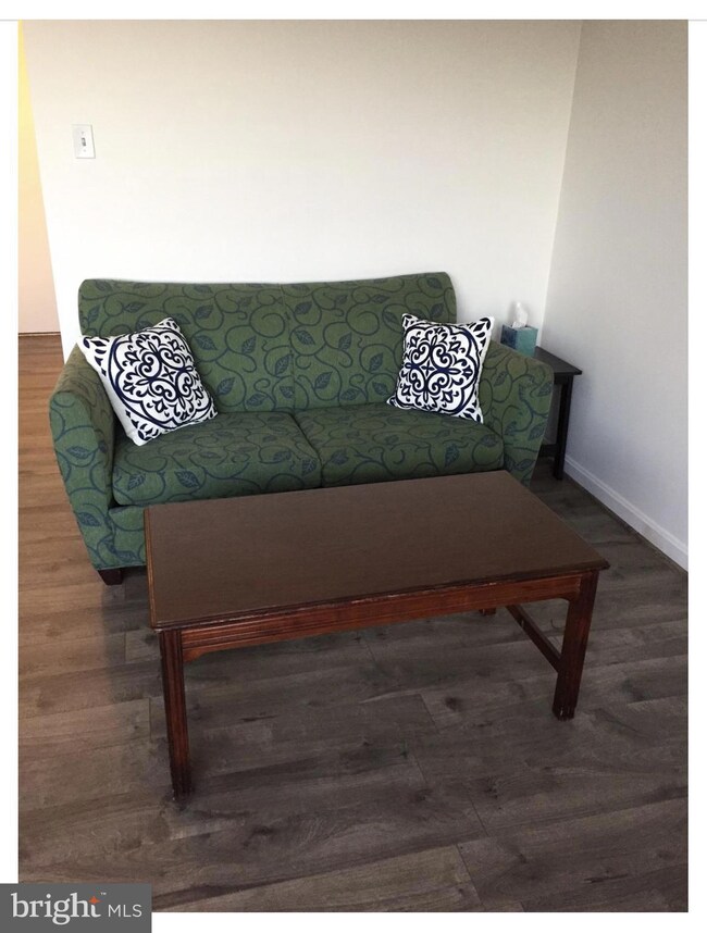 Letterman House unit 907, Washington, DC 20006 - photo 3