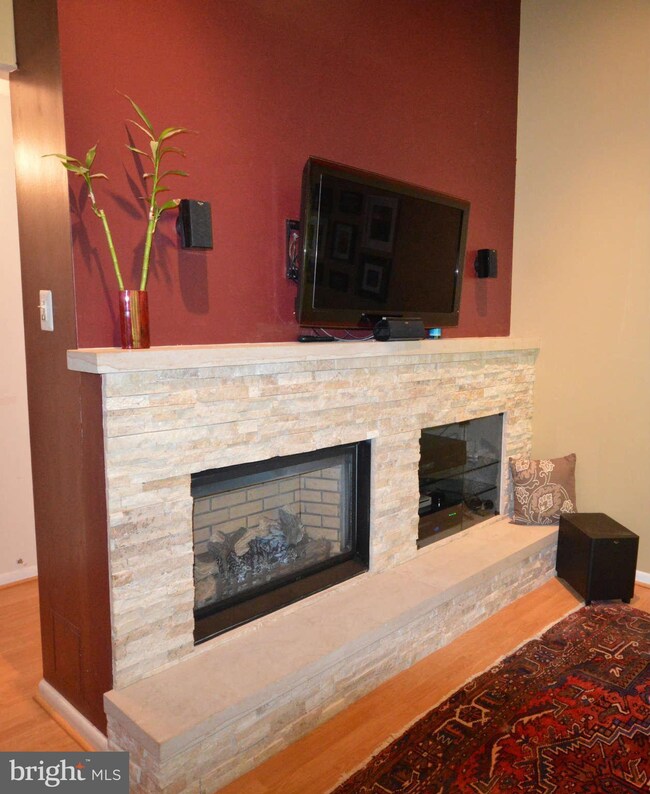 11820 Breton Ct unit 21C, Reston, VA 20191 - photo 5