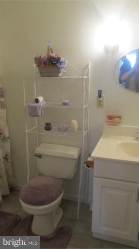 176 Kingston Park Ln E, Middle River, MD 21220 - photo 5