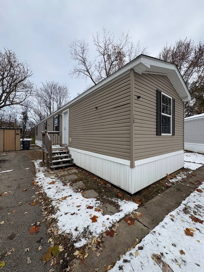 328 W 53rd St unit 18, Anderson, IN 46013 - photo 5