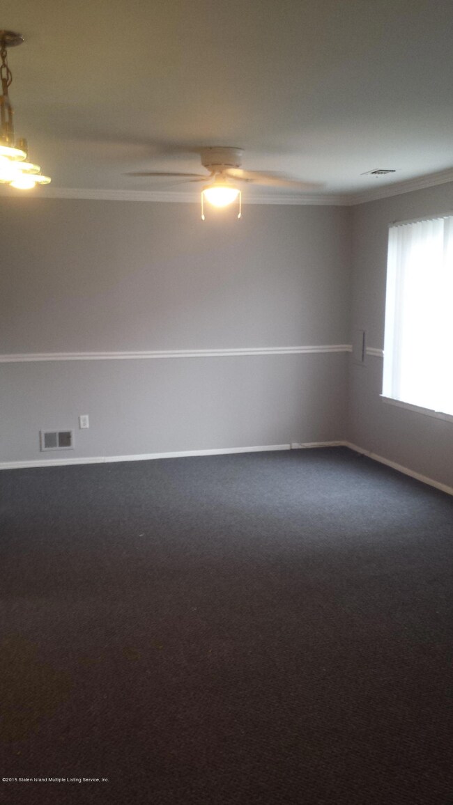 529 Correll Ave unit 19, Staten Island, NY 10309 - photo 4