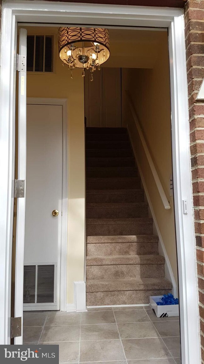 12542 Granite Ridge Dr, North Potomac, MD 20878 - photo 3