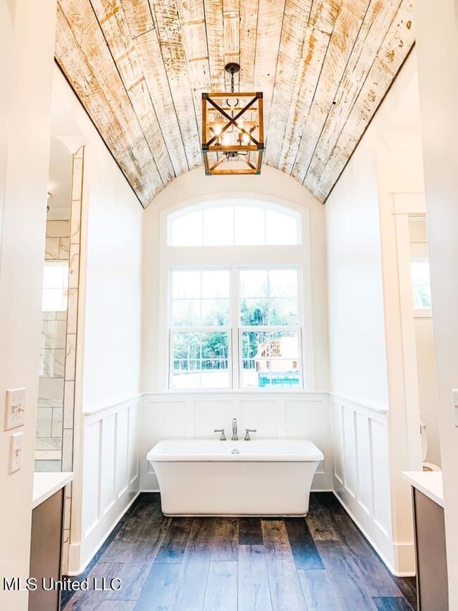 8259 Hidden Hollow Ln, Hernando, MS 38632 - photo 6