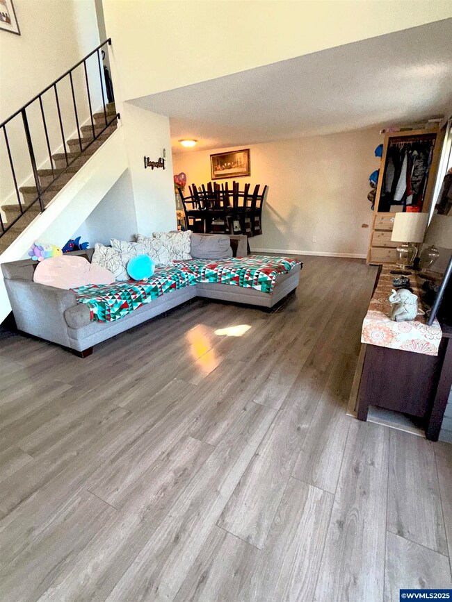 3879 Auburn Rd NE, Salem, OR 97301 - photo 4