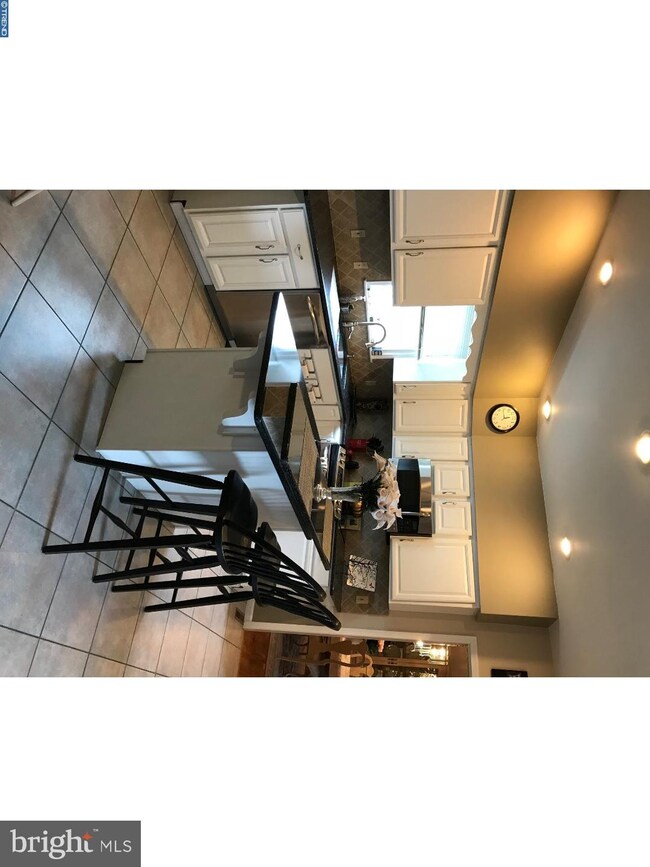 471 Hemlock Ln, Nazareth, PA 18064 - photo 2