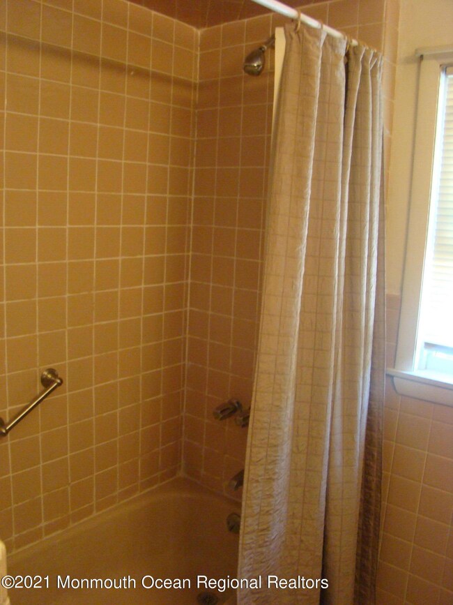 full bath