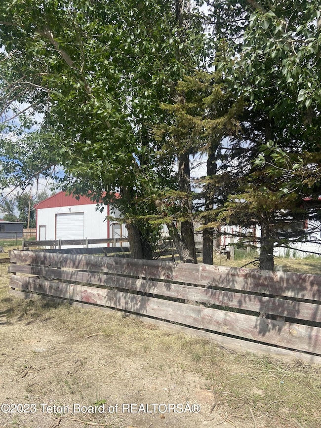 477 Pine St, La Barge, WY 83123 - photo 5