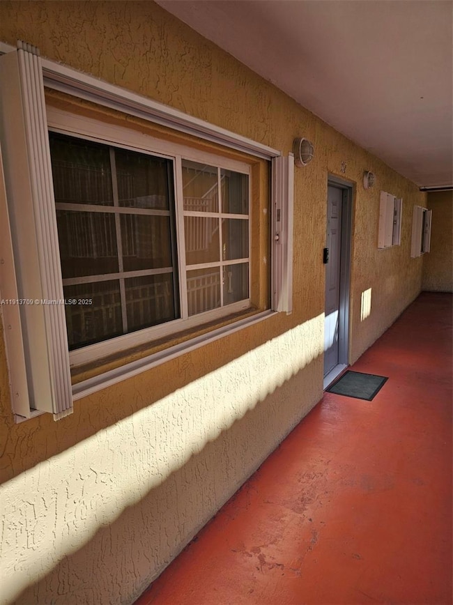 21 E 3rd St unit 307, Hialeah, FL 33010 - photo 3