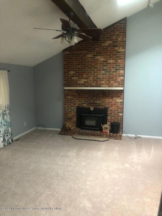 Fireplace family room - Copy