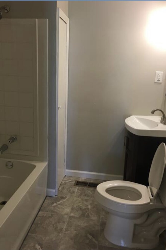 111 Wheeler St, Shelbyville, TN 37160 - photo 7