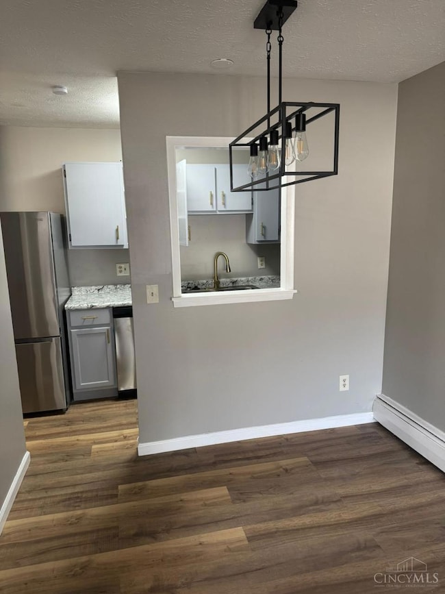 4901 Chalet Dr, Cincinnati, OH 45217 - photo 4