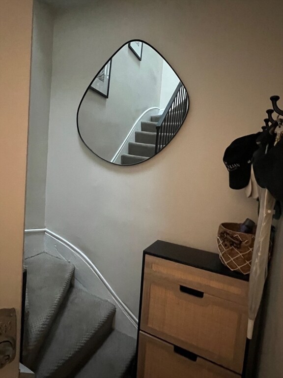 27 Swallow St unit 3, Boston, MA 02127 - photo 3