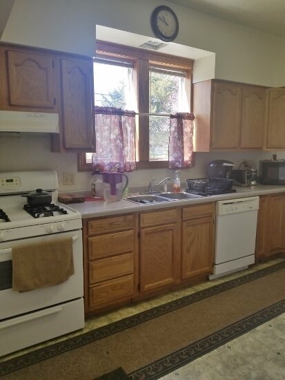 536 S Main St, Culver, IN 46511 - photo 4