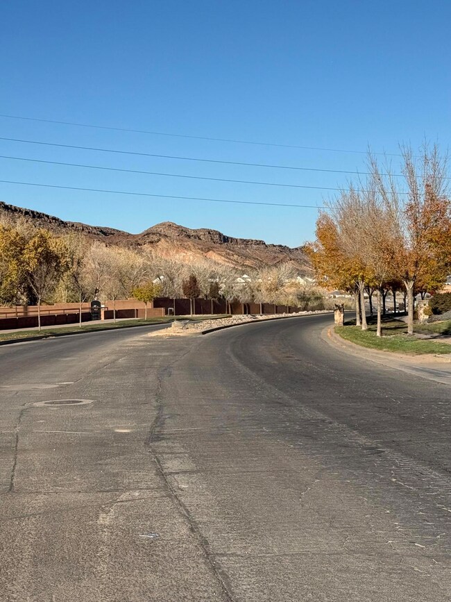 888 S Country Way, Washington, UT 84780 - photo 3