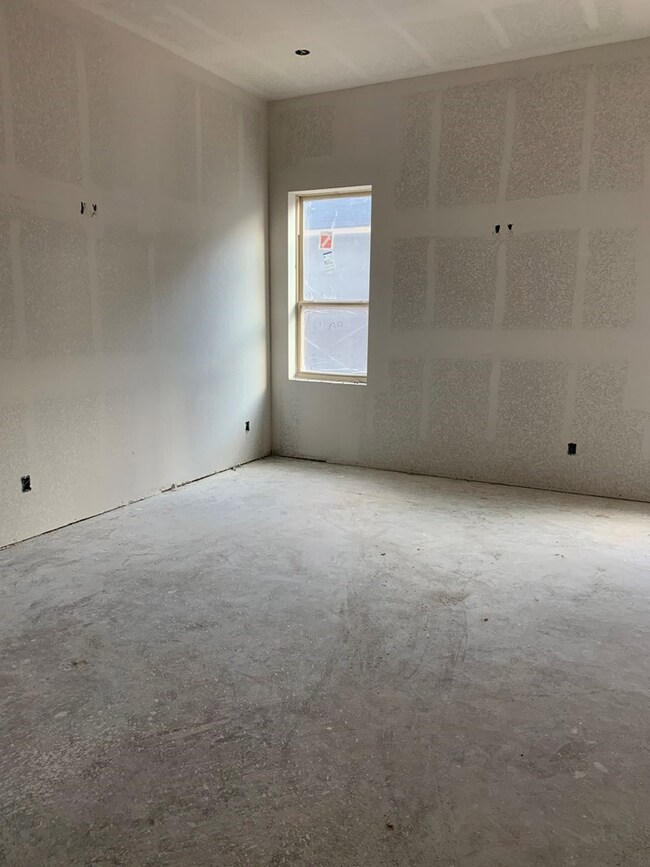 1935 Santa Maria Dr, Friendswood, TX 77546 - photo 6