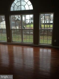 11202 Prospect Hill Rd, Glenn Dale, MD 20769 - photo 5