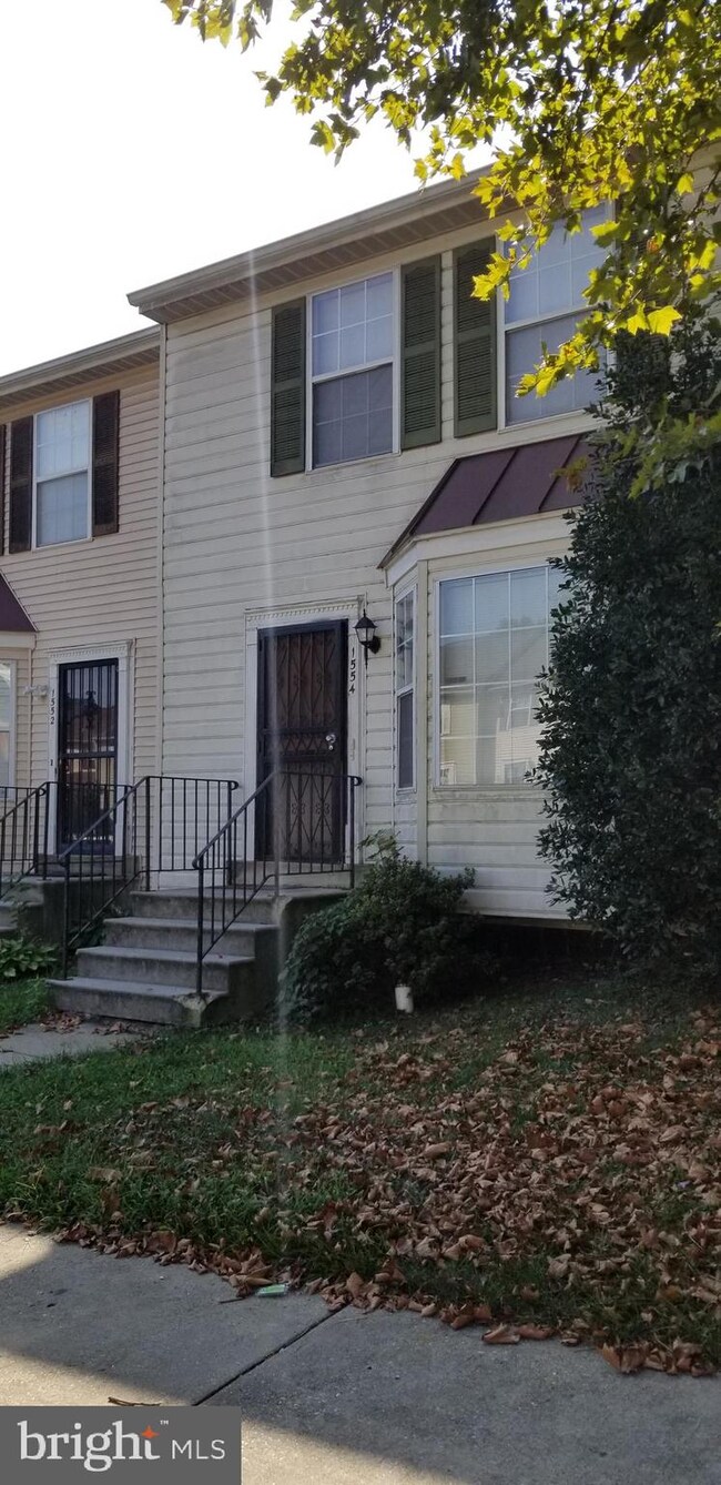 1554 Karen Blvd, District Heights, MD 20747 - photo 5