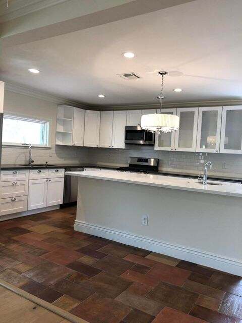 Open kitchen